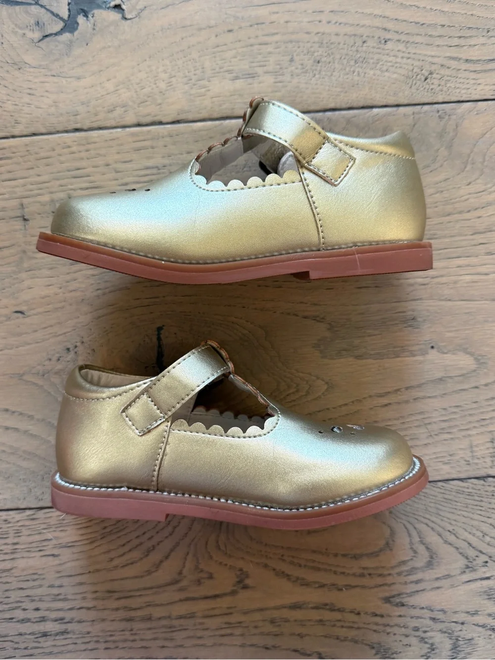 Felix & Flora Gold Mary Jane Shoes Toddler Size 7
